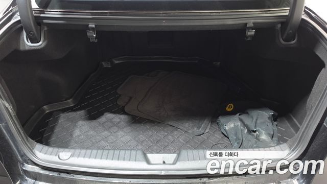 Kia K7 2013 — photo 26