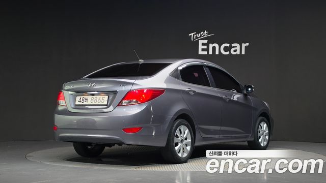 Hyundai Accent 2015 — photo 2