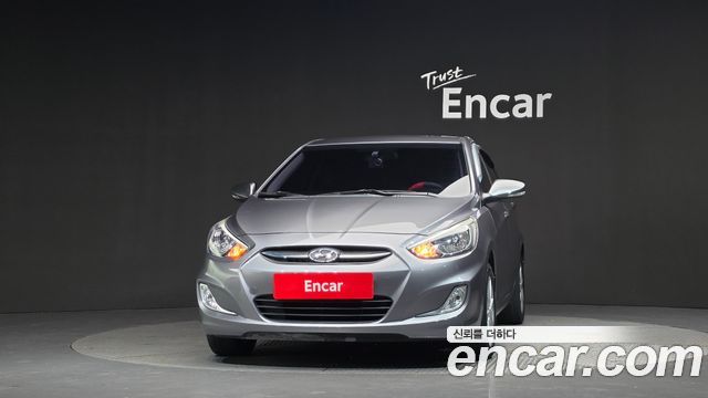 Hyundai Accent 2015 — photo 3