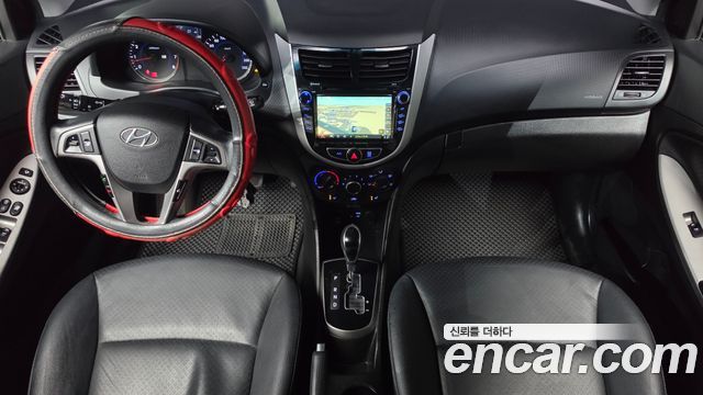 Hyundai Accent 2015 — photo 7