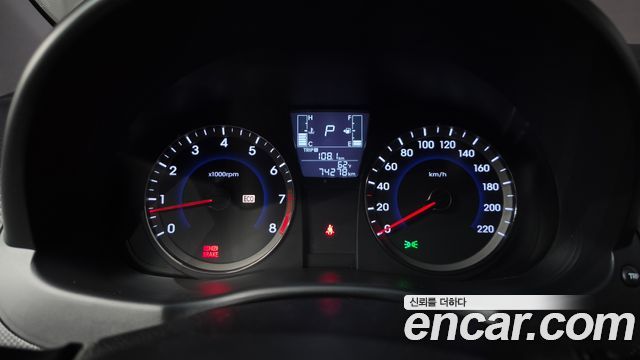 Hyundai Accent 2015 — photo 8