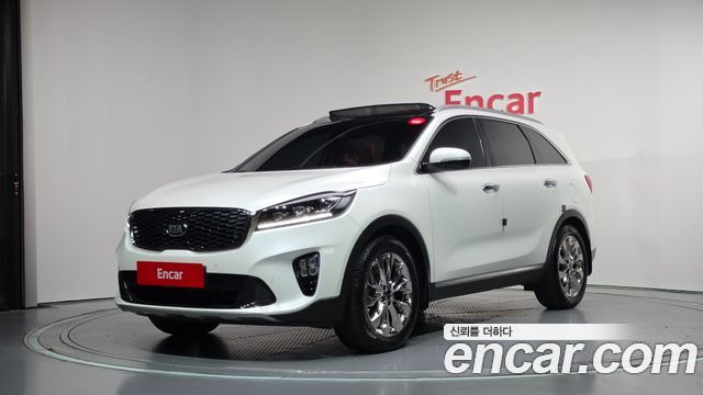 Kia Sorento 2018 — photo 1