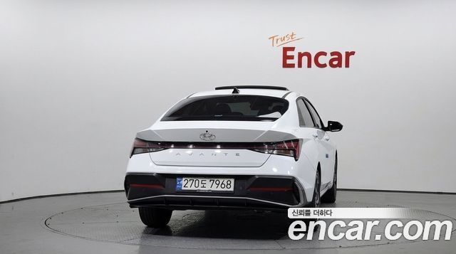 Hyundai AVANTE 2024 — photo 4