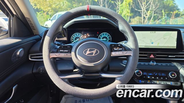 Hyundai AVANTE 2024 — photo 13