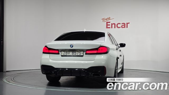 BMW 5-Series 2018 — photo 4