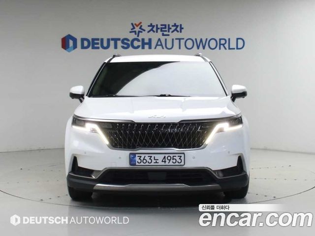 Kia Canival 2023 — photo 3