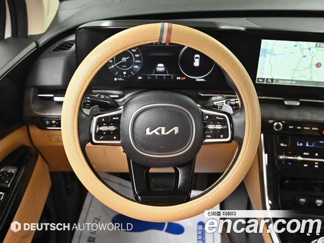 Kia Canival 2023 — photo 13