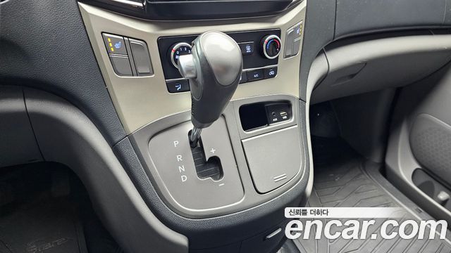 Hyundai Starex 2020 — photo 9