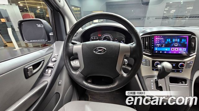 Hyundai Starex 2020 — photo 13