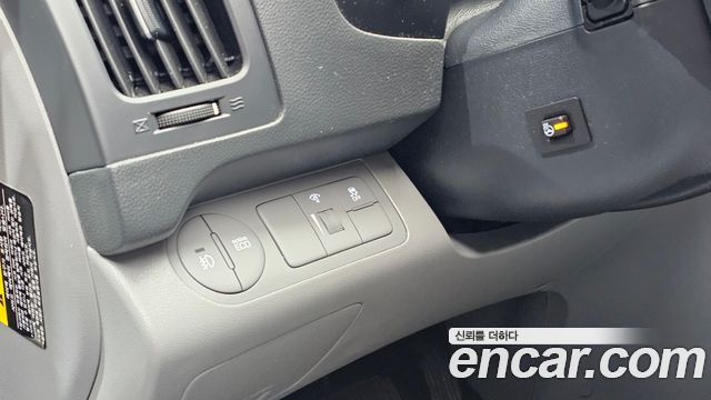 Hyundai Starex 2020 — photo 16