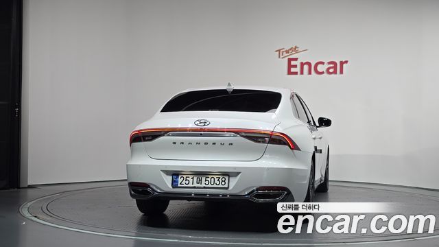Hyundai Grandeur 2021 — photo 4