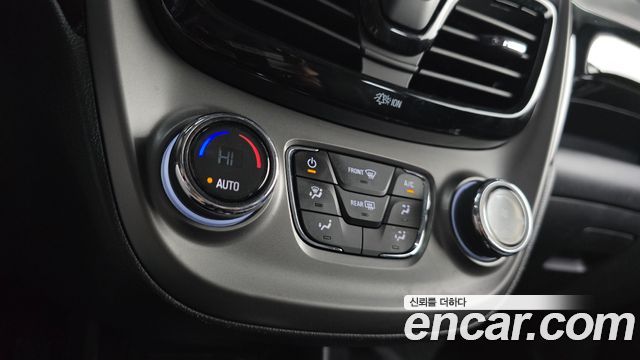 Chevrolet Korea Spark 2021 — photo 28