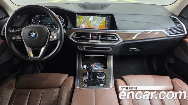 BMW X5 2021 — photo 7