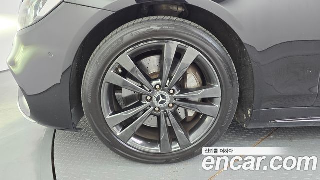 Mercedes-Benz S-Class 2020 — photo 5
