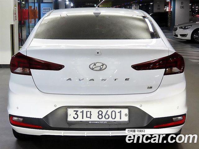 Hyundai AVANTE 2019 — photo 5