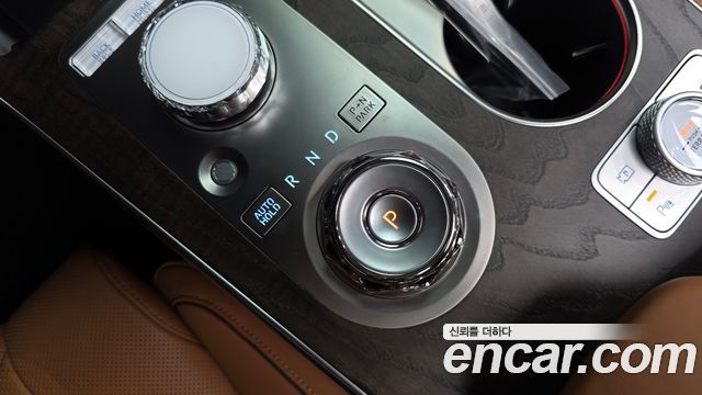 Genesis GV80 2024 — photo 12