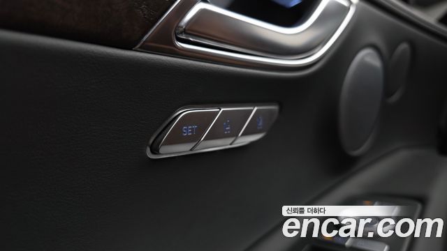 Genesis GV80 2024 — photo 27