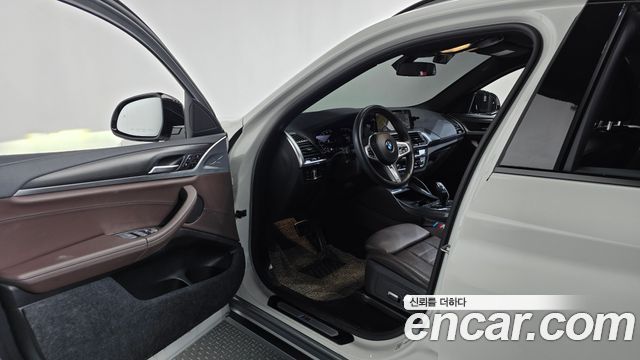 BMW X4 2021 — photo 13