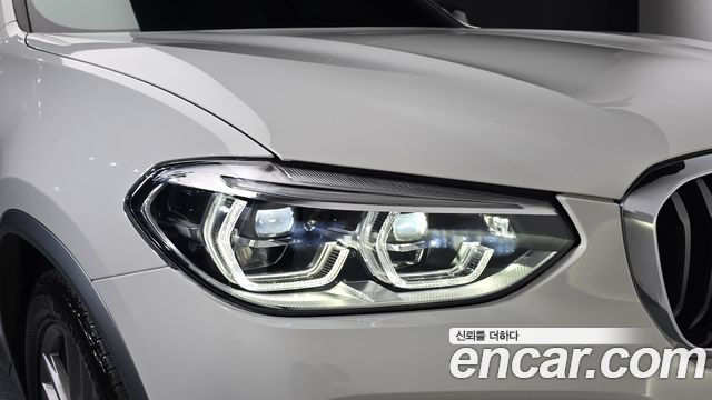 BMW X4 2021 — photo 8