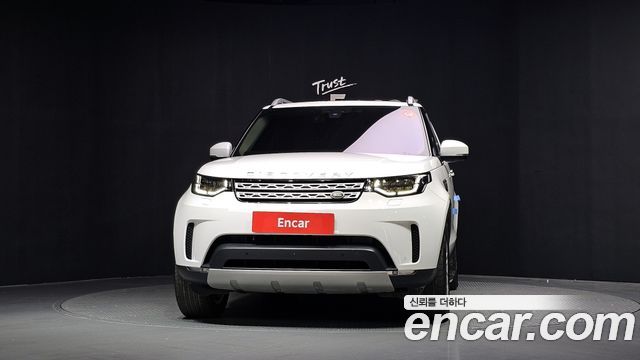 Land Rover Discovery 2020 — photo 3
