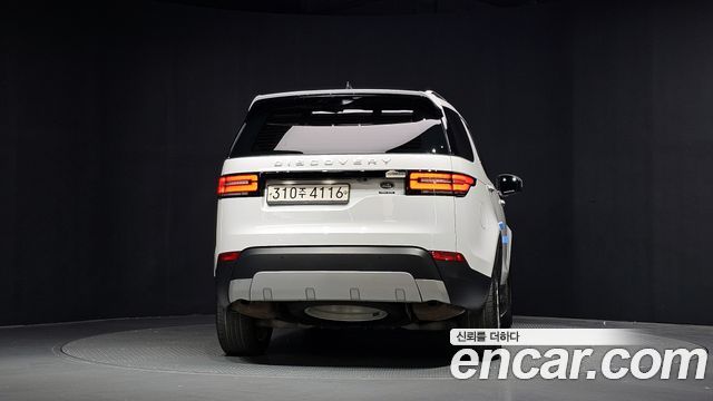 Land Rover Discovery 2020 — photo 4