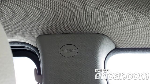 Kia Canival 2016 — photo 30