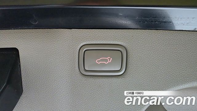 Kia Canival 2016 — photo 31