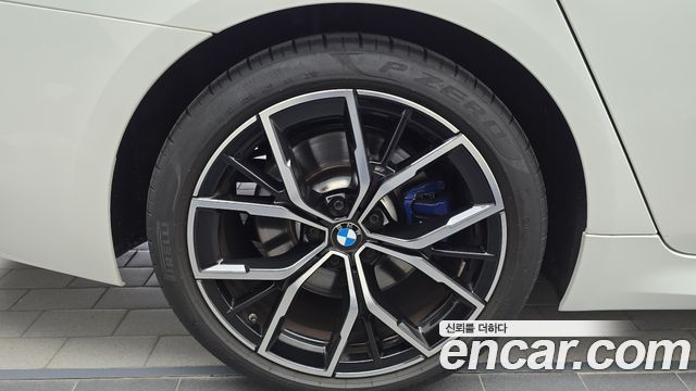 BMW 5-Series 2023 — photo 5