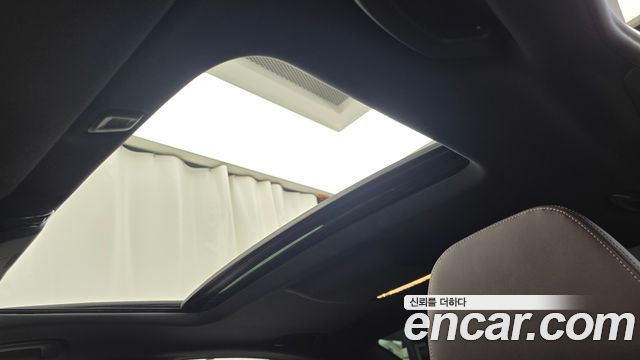 BMW 5-Series 2023 — photo 21