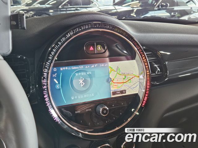 Mini Cooper 2022 — photo 8