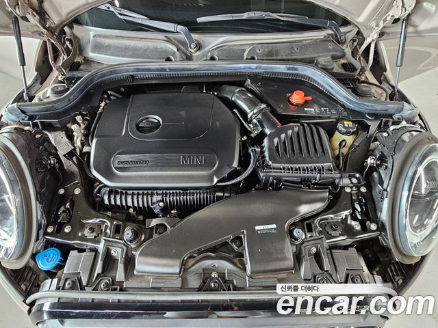 Mini Cooper 2022 — photo 20