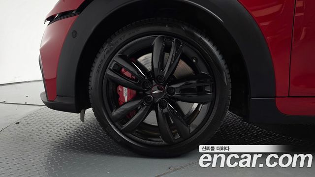 Mini Cooper Convertible 2024 — photo 5
