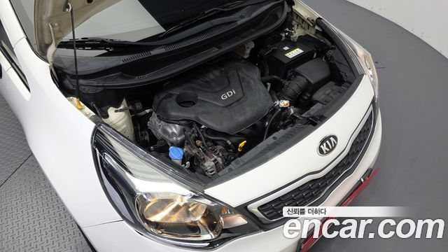 Kia pride 2014 — photo 6