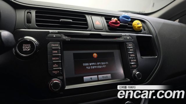 Kia pride 2014 — photo 22