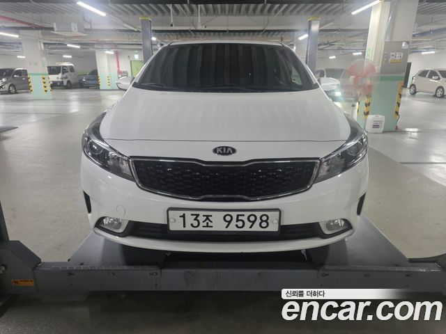 Kia K3 2017 — photo 1
