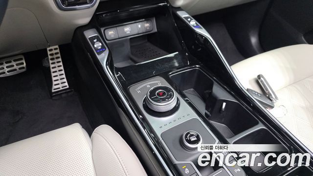Kia Sorento 2023 — photo 12