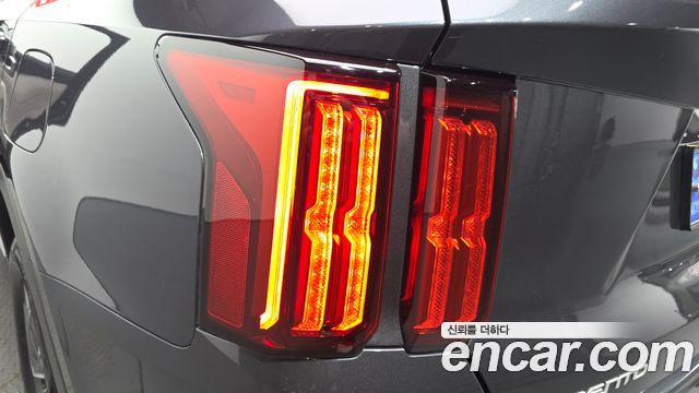 Kia Sorento 2023 — photo 9
