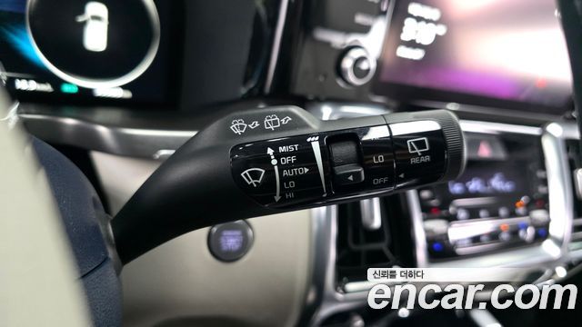 Kia Sorento 2023 — photo 28
