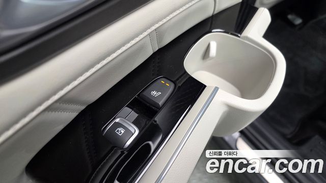 Kia Sorento 2023 — photo 30