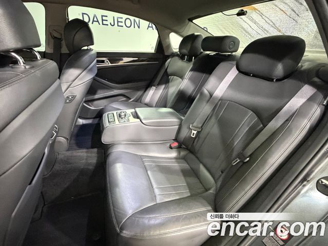 Genesis G80 2018 — photo 7