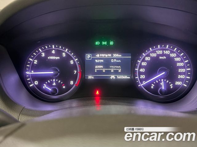 Genesis G80 2018 — photo 8