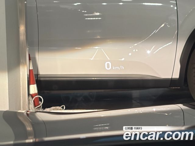 Genesis G80 2018 — photo 10