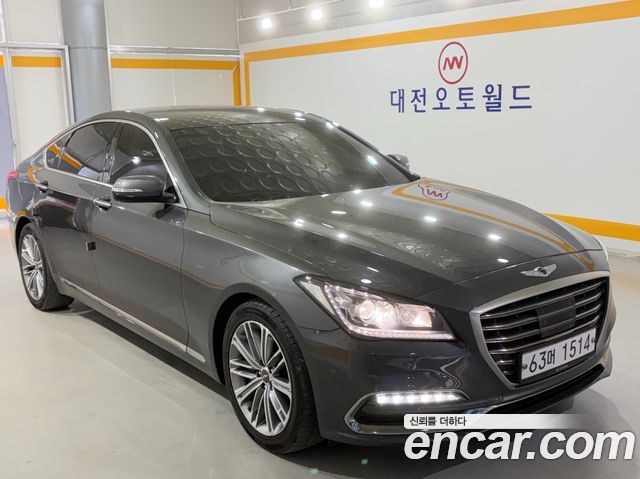 Genesis G80 2018 — photo 19