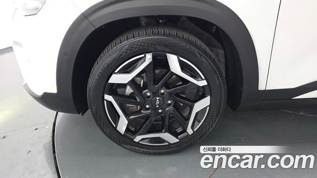 Kia Seltos 2023 — photo 5
