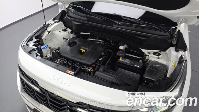 Kia Seltos 2023 — photo 6
