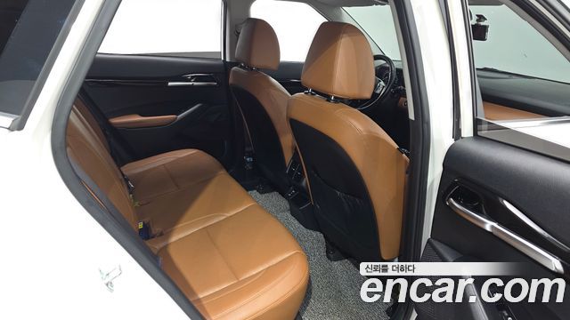 Kia Seltos 2023 — photo 12