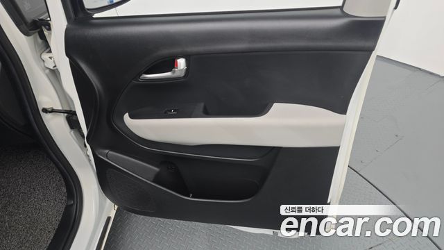Kia RAY 2023 — photo 15
