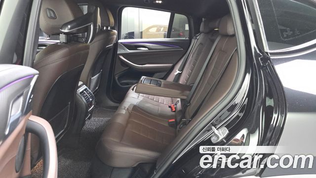 BMW X4 2021 — photo 17