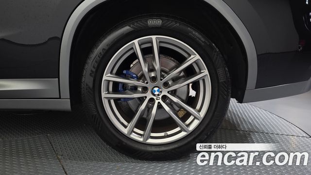 BMW X4 2021 — photo 7