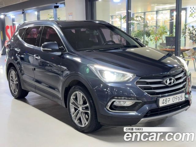 Hyundai Santafe 2016 — photo 2